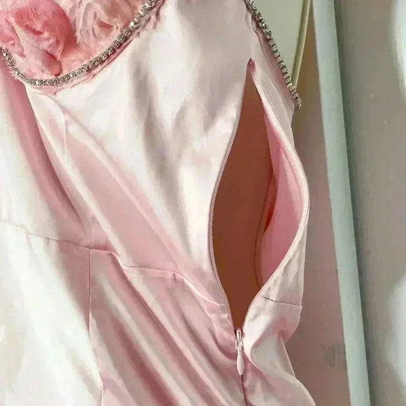 NWT For Love & Lemons Skye Bodysuit Size Medium Pink Roses - Picture 14 of 15